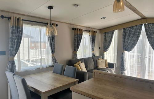 Hafan y Mor Park 3-Bed Caravan Sleeps 8 Pets Ok - Foto 7
