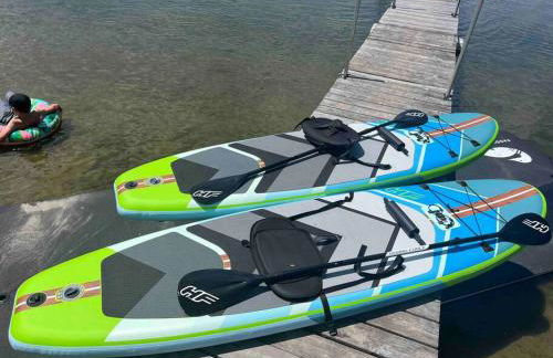 Lake Cabin; Renovated, Flat Lot, Dock, Sandy Beach, Many Games and Lake Toys! - Foto 32