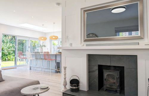 One Elms Way - Sleeps 8 - West Wittering - Foto 9