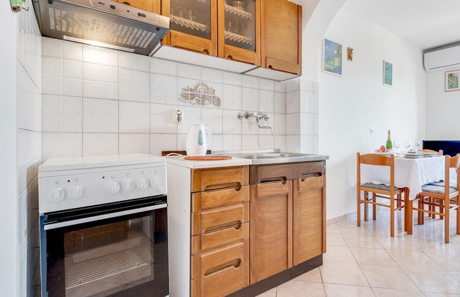 Secluded Apartment in Poreč with Garden - Foto 11