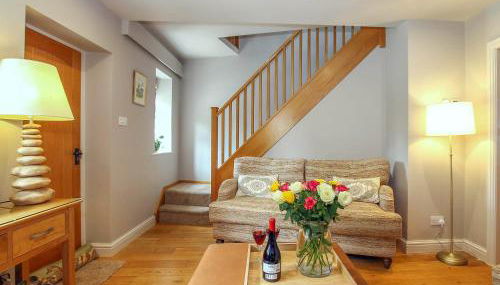 Pond View Cottage - Photo 4