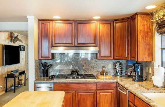 Frosted Shore by Avantstay Luxury Lake Views - Photo 15