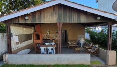 Casa com piscina perto da praia - Foto 2