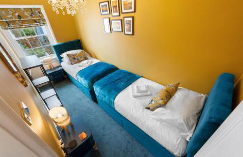 2BR Georgian home, Garden, Hot tub, Sea view, Sleeps 6 - Photo 3