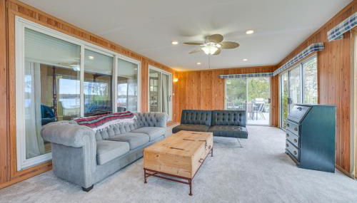 Lakefront Home with Deck and Dock in Oscoda Twp! - Foto 2