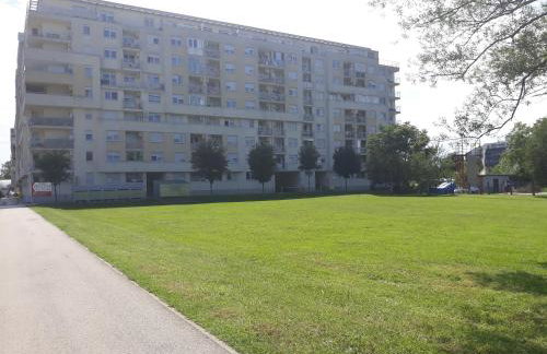 Lux Apartmans - Foto 2