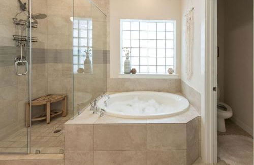 15mi to FIFA l Walkable l Gym l Garage l Heights! - Foto 55