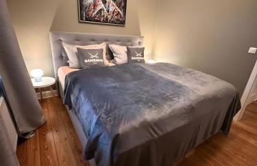 Deluxewohnung mit Vollaustattung - Photo 1