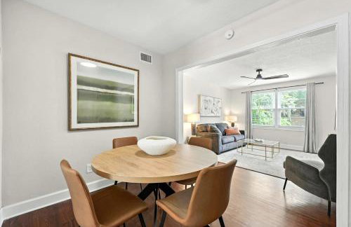Sleek 2 BR Condo - 2 block from San Marco - Foto 10
