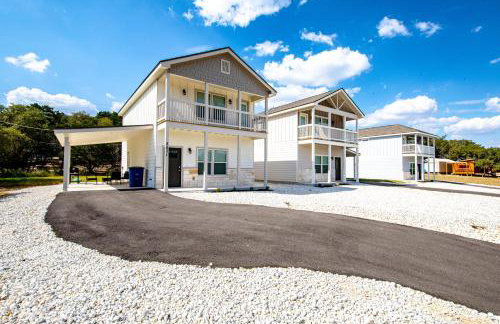 Experience Lake Solace - Photo 1