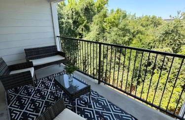 Courts & Pool - Sleeps 12 - Family Oasis - Photo 21