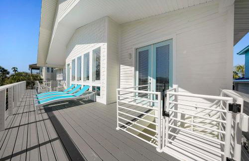 Coral Shores - Huge Beach House with an Ocean View & Private Covered Pool - Foto 14