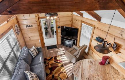 Peaceful Mountain Tiny Home with Breathtaking Valley Views & Fireplace Near Lookout Mountain, Menlo GA - Foto 1