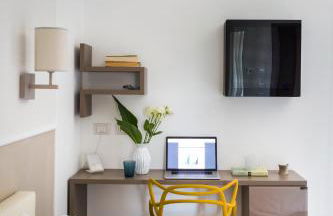 San Leonardo Suites - Photo 30