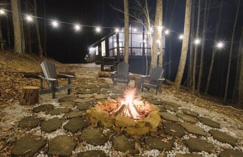 Hot-Tub Wifi Fireplace - Honeysuckle Bridge - Foto 55