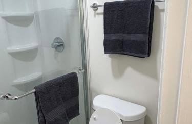 New Seasonal Comfort near USC and Riverwalk Trails - Foto 9