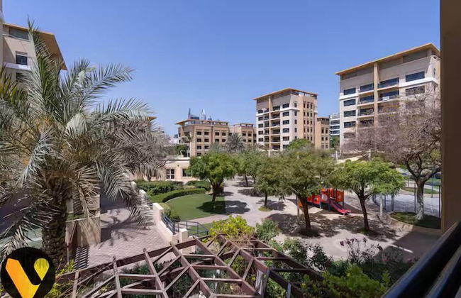 Vogue | The Greens near Emirates Mall | Ski Dubai - Foto 37