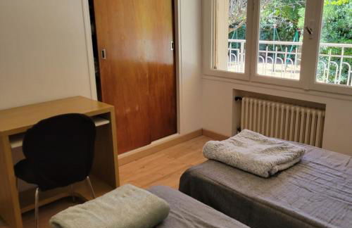 Beautiful house on large wooded grounds of 1600 m2 - Foto 8