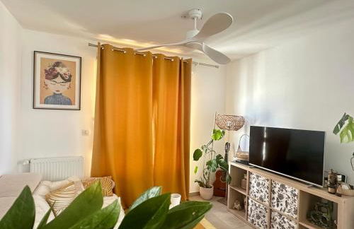 Spacious & bright apartment Joliette district - Foto 14