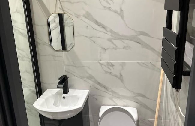 Impeccable 1-bed Studio in London - Foto 13