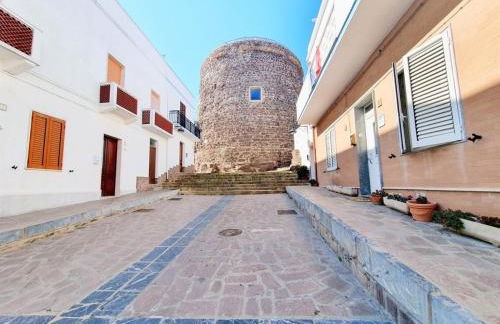 Casetta Storica Sotto Torre - Foto 9