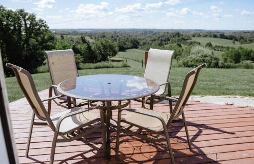 Cordova Farmhouse - 7 Minutes from the Ark! - Foto 54