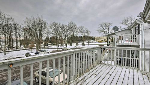 Near Mt Airy Casino: Mount Pocono Condo w/ Balcony - Foto 2