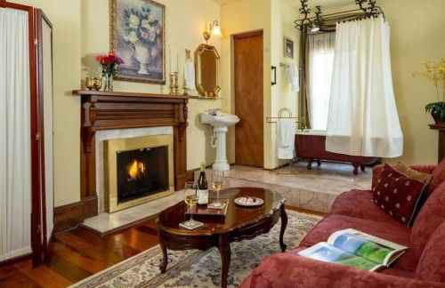 Historic House! 12 acres 6 Suites BBQ - Foto 25