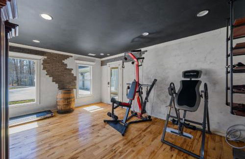 Sleeps 29 Pool Tiki Bar Gym Hot Tub Dogs Welcome - Foto 69