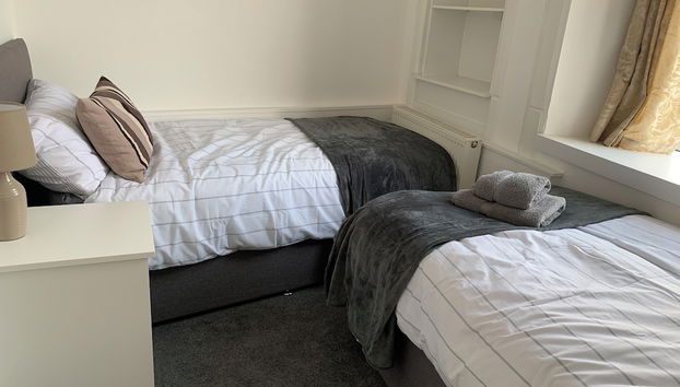 High Street, Ayr - Photo 3, Room