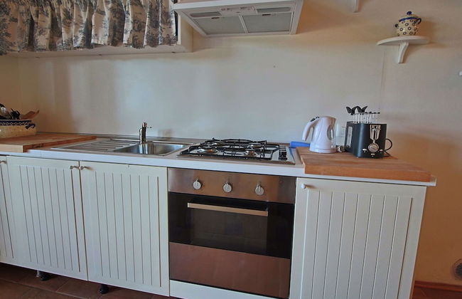 Cottage in Montelabbate With Pool, Garden, Bbq, Parking - Foto 12