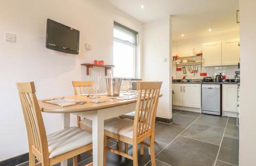 Y Bwthyn, Newport - Foto 6