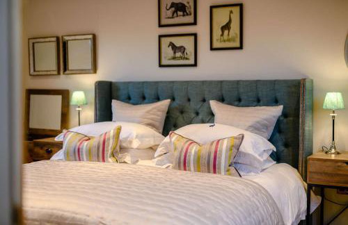 Yorkshire Dales Retreat with Hot Tub & Garden - Photo 2