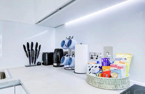 2 bedroom 2 bath 1 ensuite in Roya Asenal beautiful views & parking - Foto 29