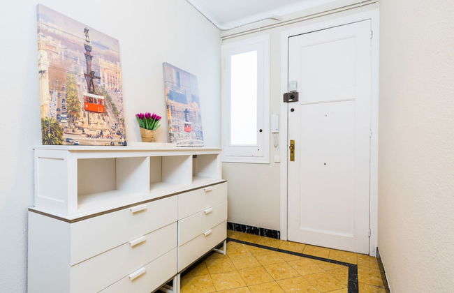 Barcelona Fira Apartments - Photo 12