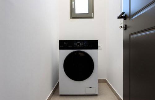 Azure Naousa - Photo 45