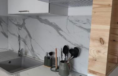 Le Cosy du Plongeoir - T2 neuf avec vue sur le lac de Serre Ponçon et grande terrasse avec jardin - Photo 15