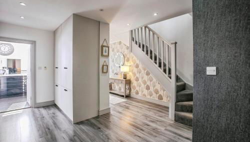 Direct train to Victoria-Family House - Foto 1