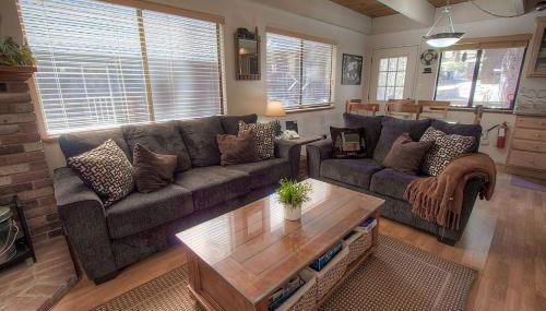 Cozy Mountain Hideaway home - Foto 3