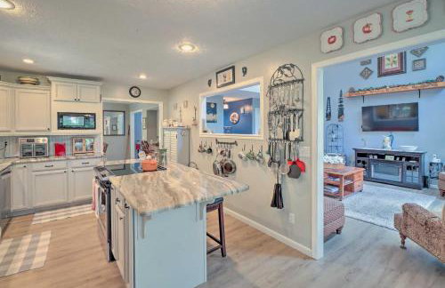 10-Acre Mountain Home Getaway with Fire Pit - Foto 13