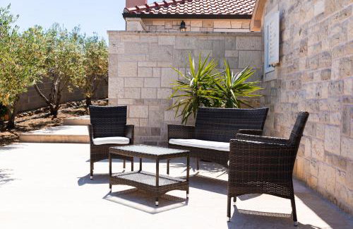 VILLA AGAPE - Three bedroom villa on 15k m2 olive grove - Incredible 360 view - Free parking - Private pool and jacuzzi - Foto 27