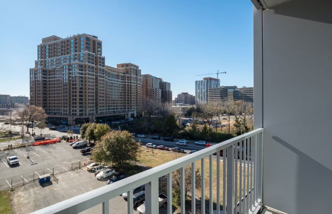 Global Luxury Suites Crystal City - Foto 70