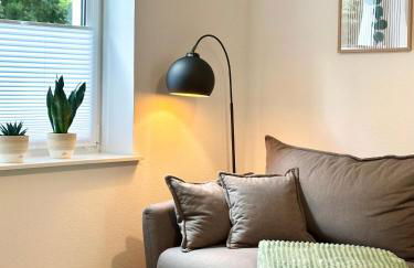 Modernes Apartment mit Queensize-Bett, NETFLIX, Küche, Erdgeschoss, Nähe AMEOS Klinik - Foto 3