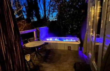 River Side Cabin with Hot tub Snowdonia - Foto 5