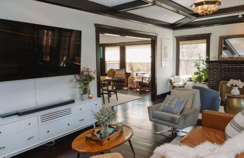 Balboa 6BR Mansion with Hot Tub and Game Room - Foto 24