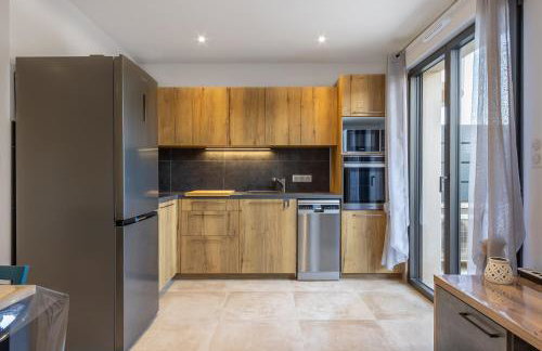T2 Azur - Plage & commerces à 200m- Barbecue - Parking - Wifi - Foto 14