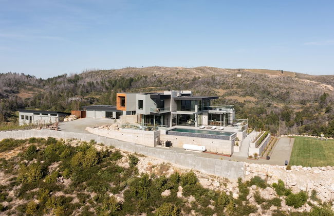 Belleza by Avantstay Hilltop Mansion w Pool Panoramic Views Ultra Modern Interior - Foto 46