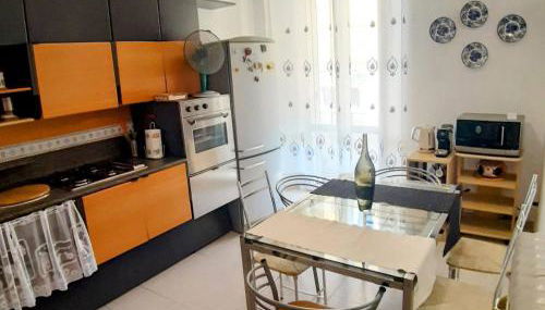 GABRY'S HOME Three-Bedroom Big Apartment near city center & train station to Pisa and Florence & ferries to Sardegna Corsica - Foto 5