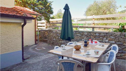 5 Bedroom Amazing Home In Fabbiano - Foto 3