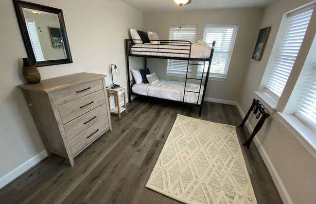 Sawgrass Lane Unit 2 Walk to the Beach - Foto 5